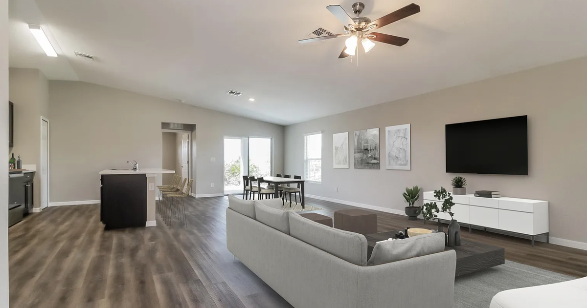 18367 Lincoya Ave - Photo 5 of 10