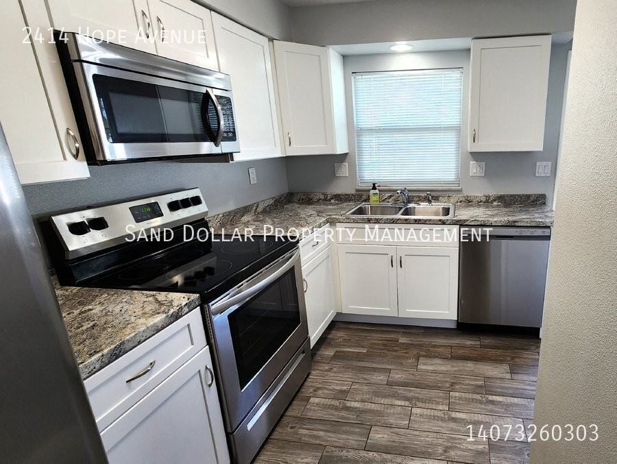 2414 Hope Ave - Photo 2 of 19