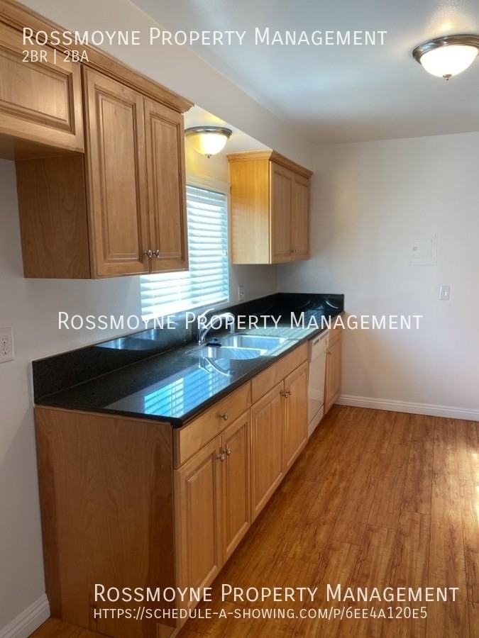 631 S Shelton St #C - Photo 3 of 23