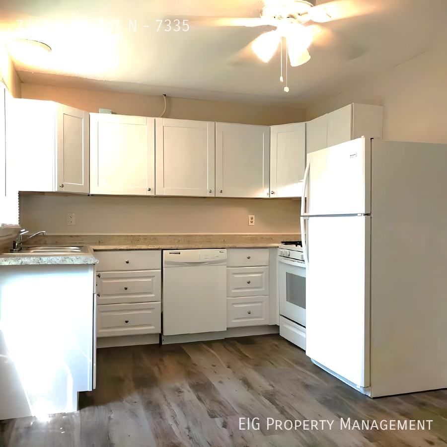 7335 62nd Ave N #7335 - Photo 4 of 31