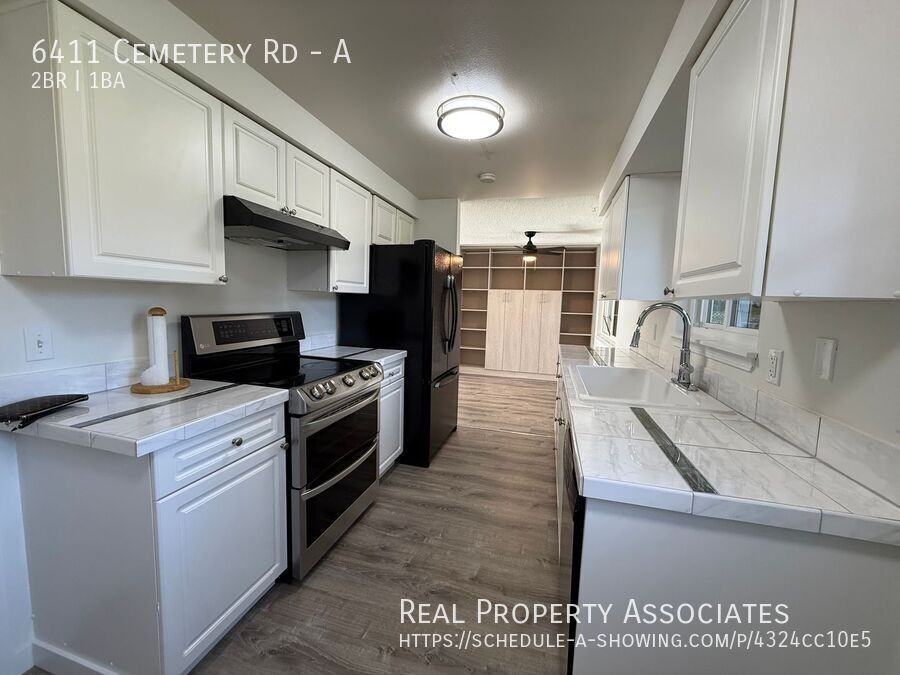 6411 Cemetery Rd #A - Photo 6 of 10