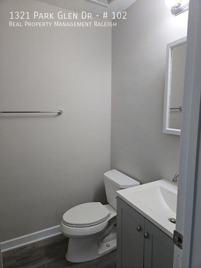 1321 Park Glen Dr #102 - Photo 6 of 10