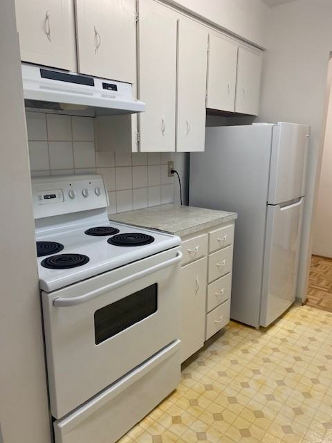 Brighouse Vlla - Photo 4 of 4