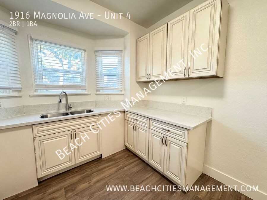 1916 Magnolia Ave #4 - Photo 6 of 19