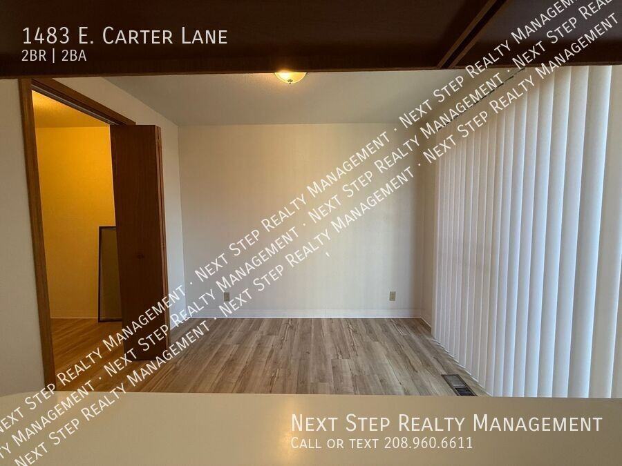 1483 E Carter Ln - Photo 7 of 14