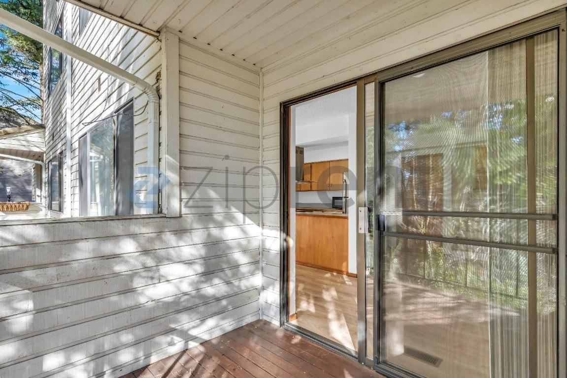 264 Cervantes Cir #266 - Photo 5 of 20