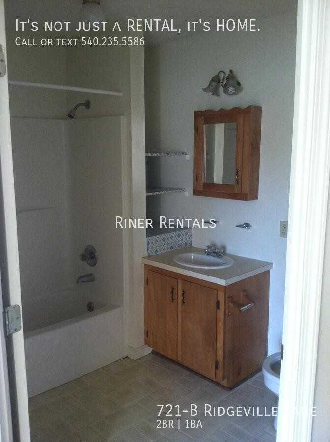 721B Ridgeville Ln - Photo 3 of 8