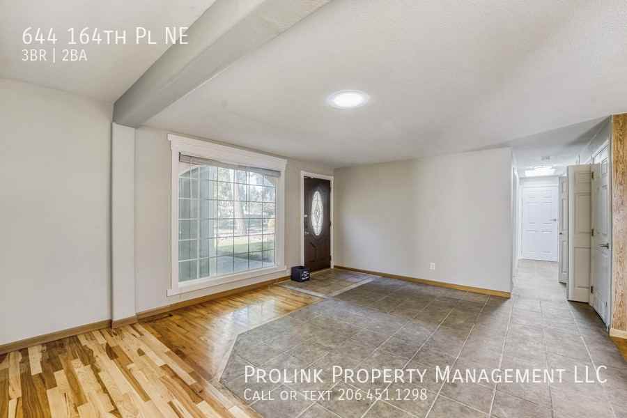 644 164th Pl Ne - Photo 4 of 29