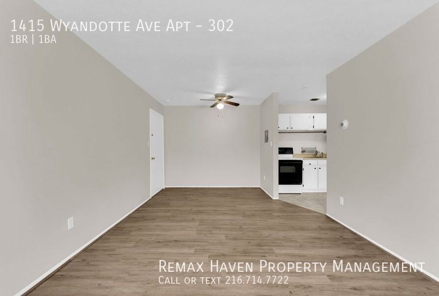 1415 Wyandotte Ave #302 - Photo 7 of 17