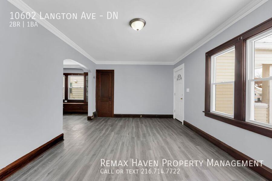 10602 Langton Ave #DN - Photo 5 of 22