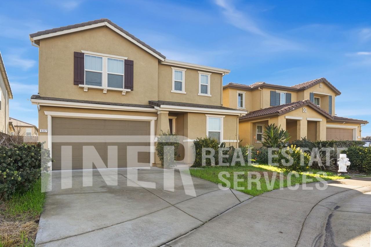 8357 Terracotta Cir - Photo 5 of 28