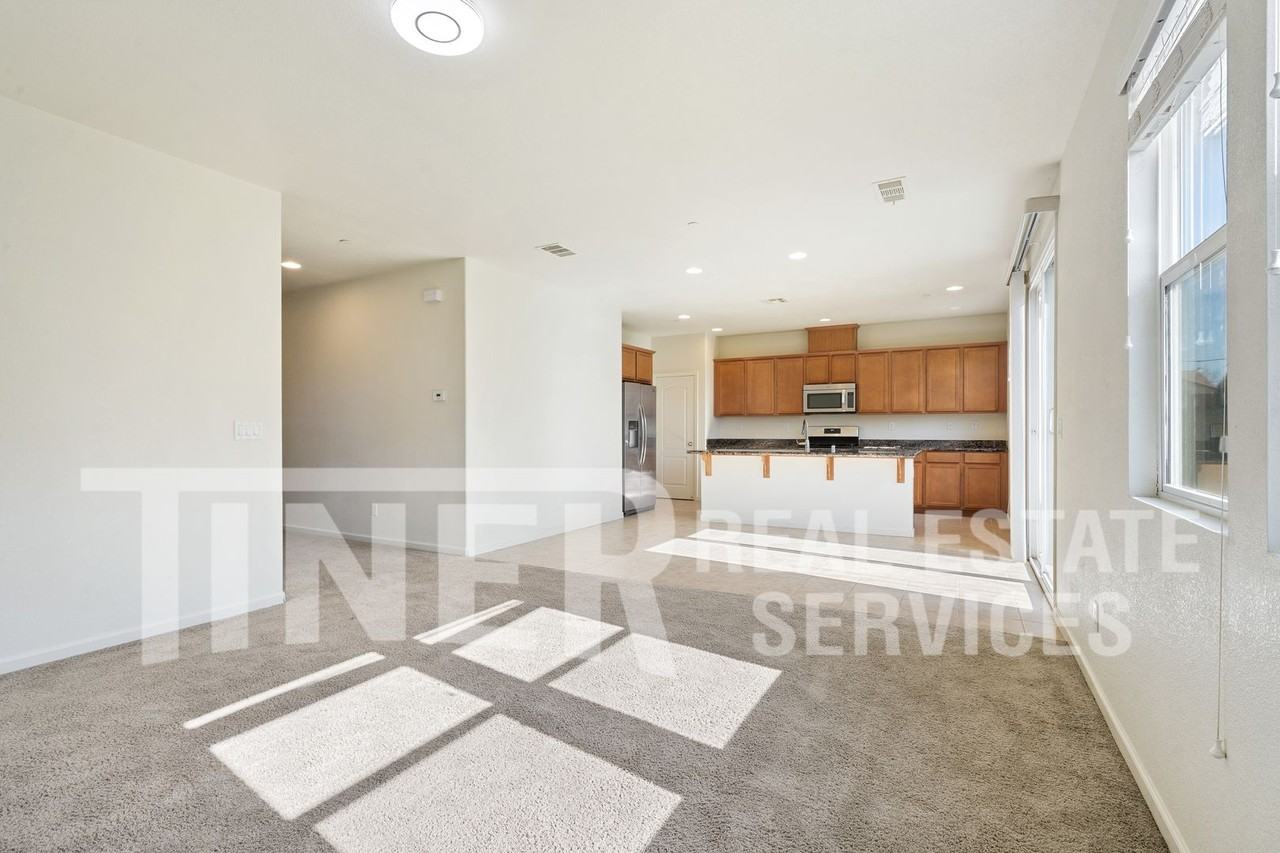 8357 Terracotta Cir - Photo 7 of 28