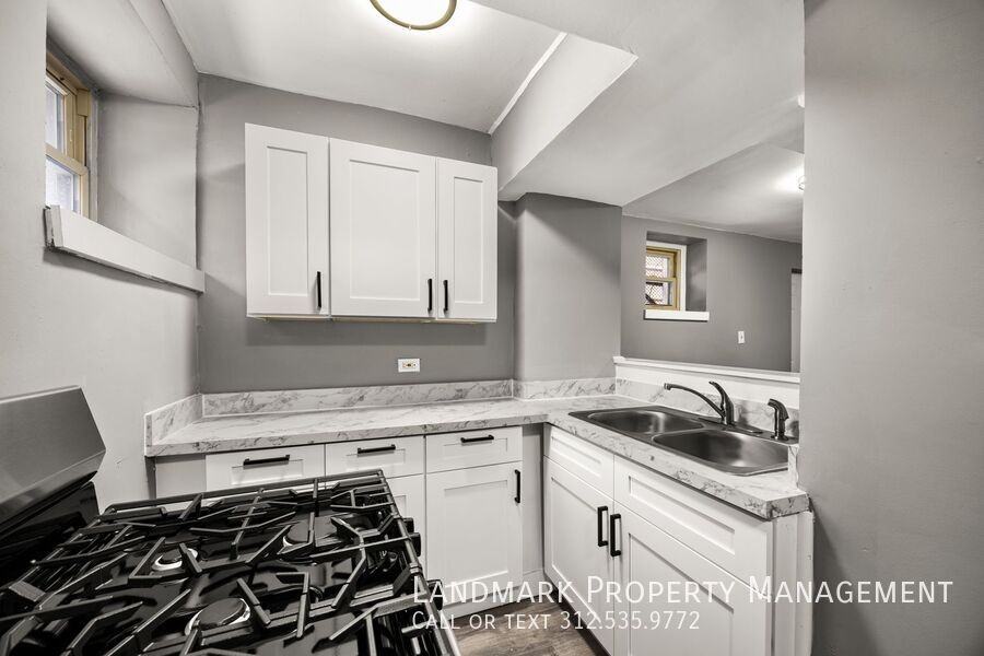 432628 S Michigan Ave #GS - Photo 2 of 26