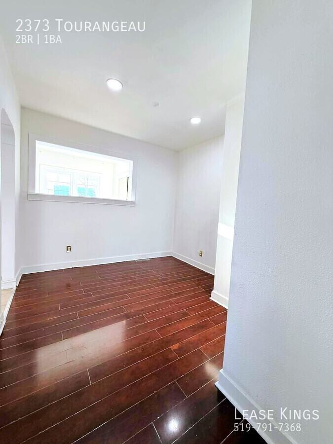 2373 Tourangeau Rd - Photo 7 of 18