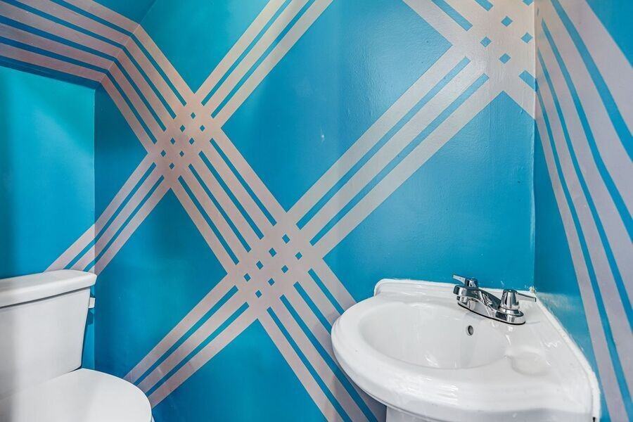 821 Kentucky Ave Se - Photo 7 of 50