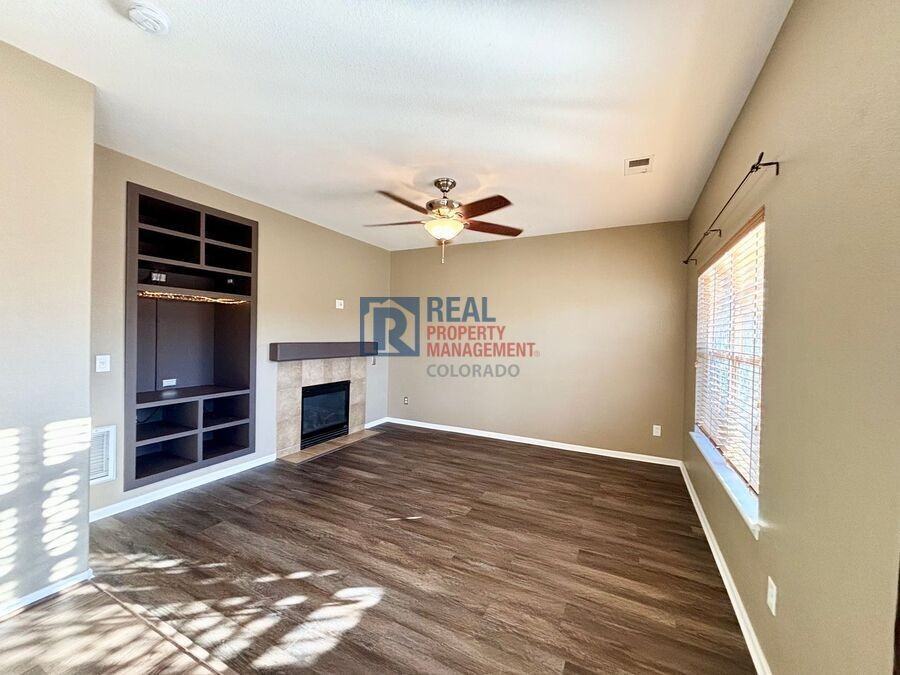 43 Lovington St - Photo 2 of 15