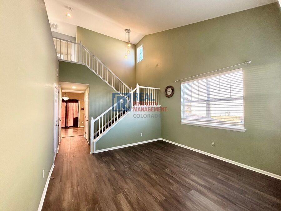 43 Lovington St - Photo 5 of 15