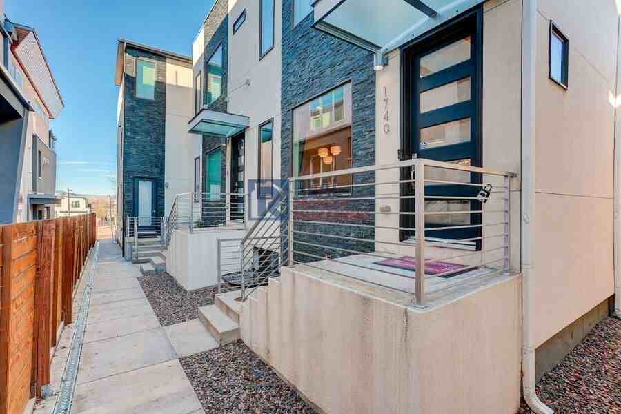 1740 Lowell Blvd - Photo 2 of 32