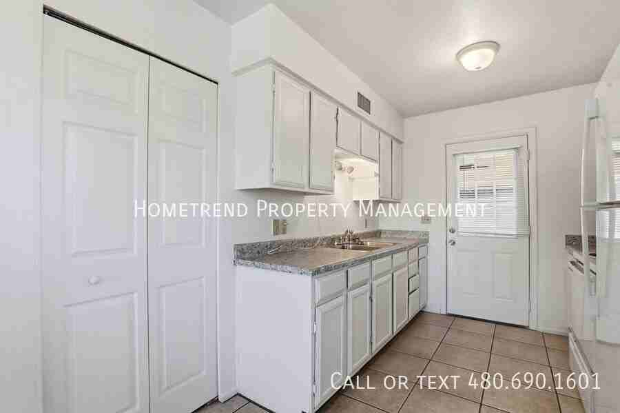 159 E Ingram St #01 - Photo 4 of 14