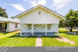 featured image of 495 Commerce St