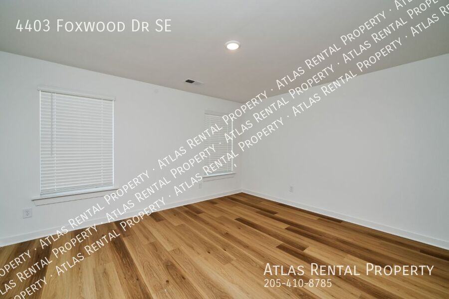 4403 Foxwood Dr Se - Photo 5 of 22