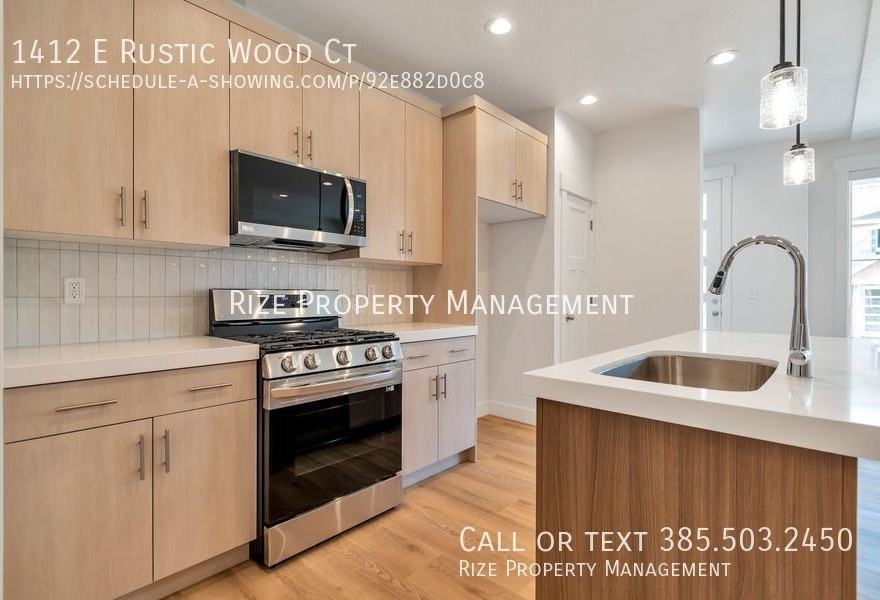 1412 E Rustic Wood Ct - Photo 2 of 23