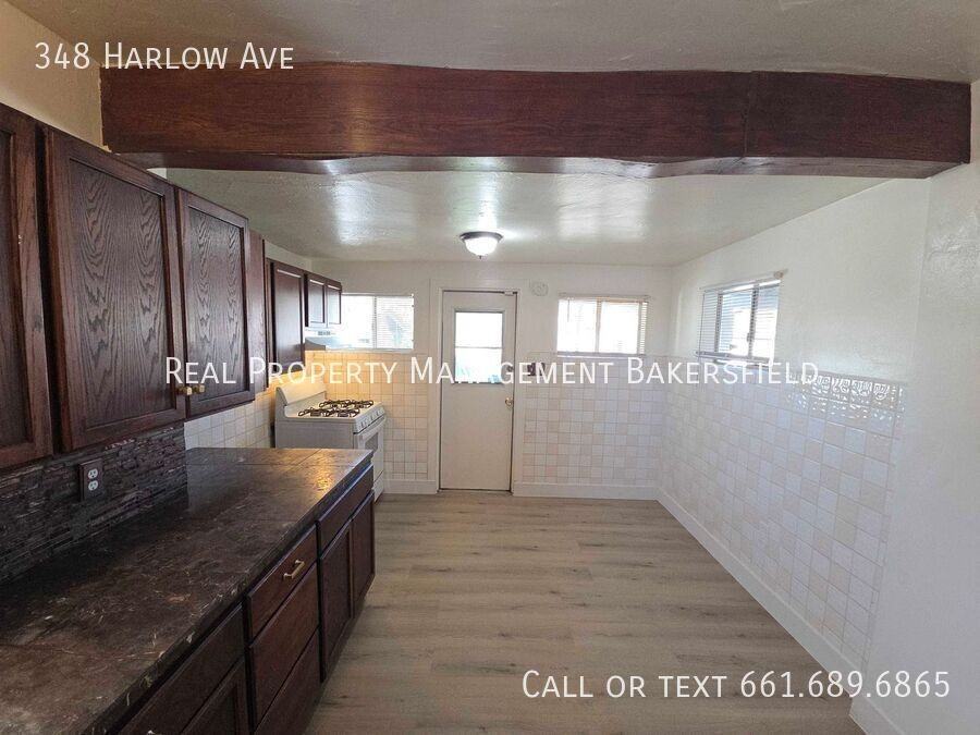 348 Harlow Ave - Photo 5 of 25