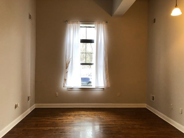 48 54 E 13Th St #4 - Photo 3 of 6