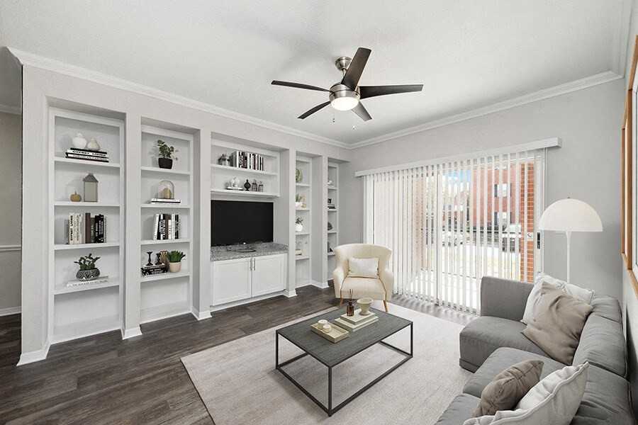 Chapel Hill - Photo 2 of 41