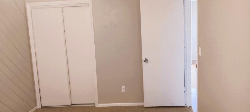 272 W Viola St #3 - Photo 7 of 8