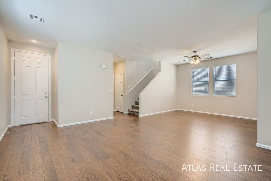 3975 Silver Strike Ct - Photo 2 of 18