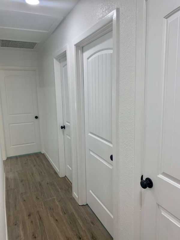 310 Milam St - Photo 7 of 9