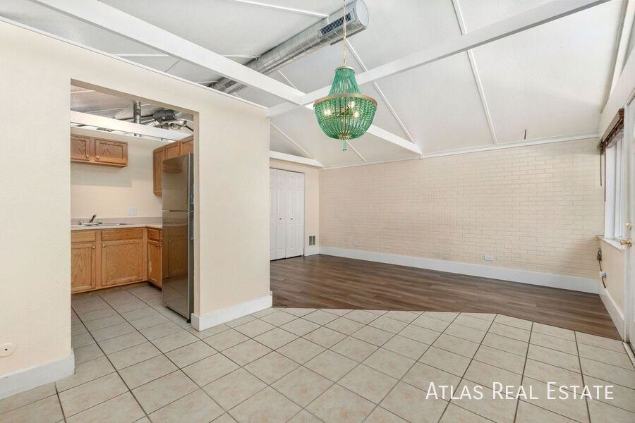 1408 Julian St - Photo 6 of 10