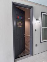 featured image of 305 W 2nd St #302