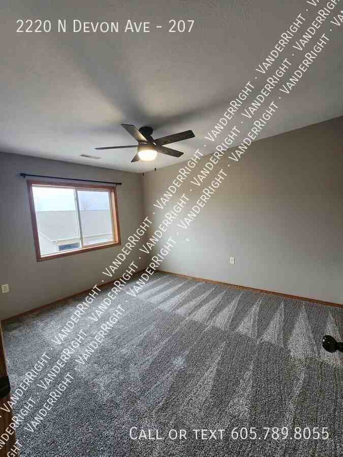 2220 N Devon Ave #207 - Photo 7 of 15