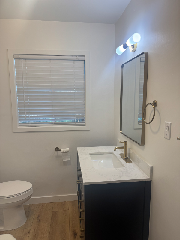 1302 Franklin St #1320B - Photo 7 of 7