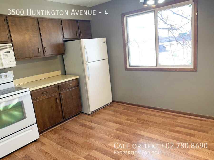 3500 Huntington Ave #4 - Photo 6 of 22