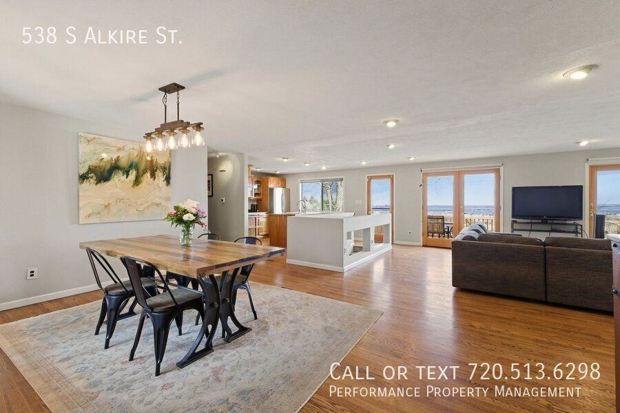 538 S Alkire St - Photo 3 of 33