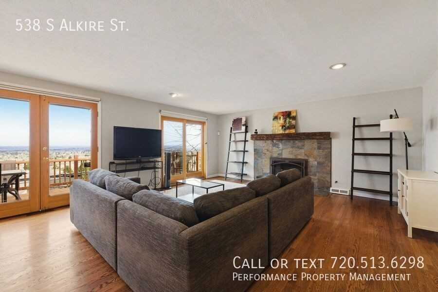 538 S Alkire St - Photo 6 of 33