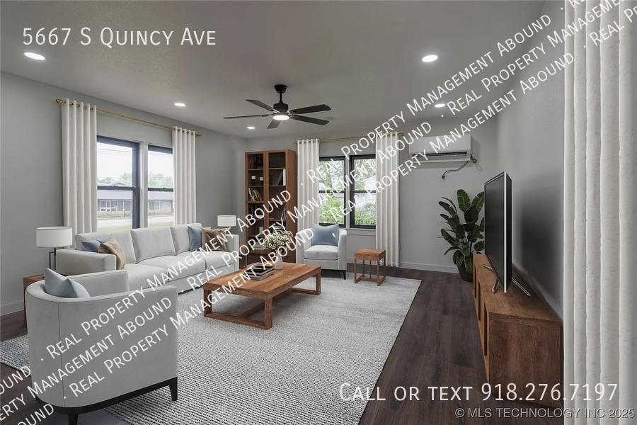 5667 S Quincy Ave - Photo 4 of 30