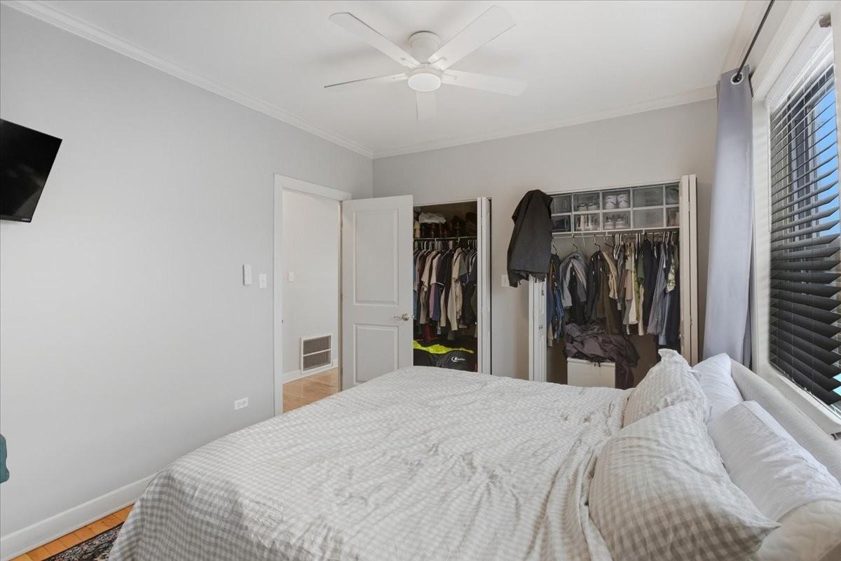 3040 W Diversey Ave #2S - Photo 7 of 14