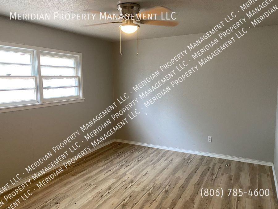 5431 32nd St - Photo 7 of 15