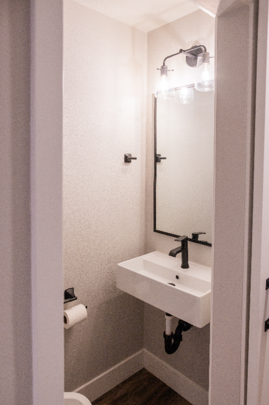 9704 Ne 124th St - Photo 6 of 22