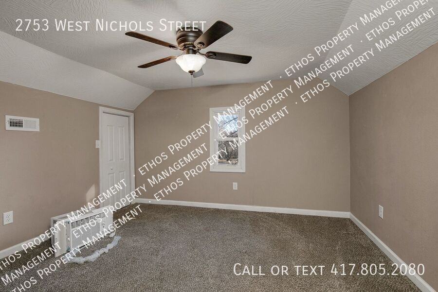 2753 W Nichols St - Photo 7 of 15