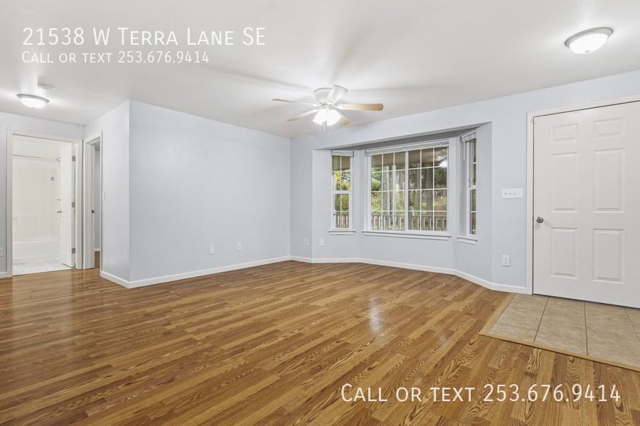 21538 W Terra Ln Se - Photo 3 of 25