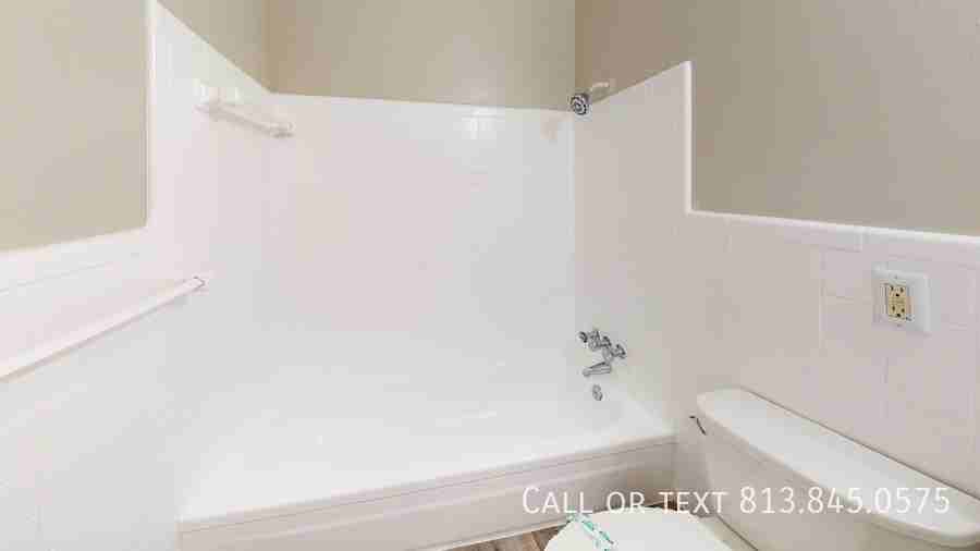 3316 31st Ave N #104 - Photo 6 of 8