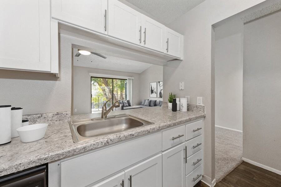 Verona Park - Photo 7 of 27