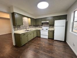 featured image of 103 Warren St #B