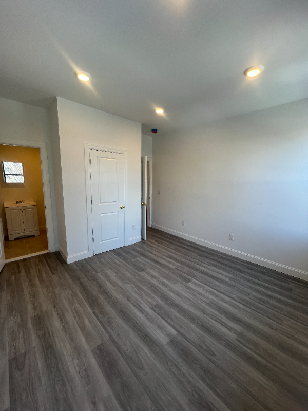 559 Broadway #2 - Photo 6 of 6