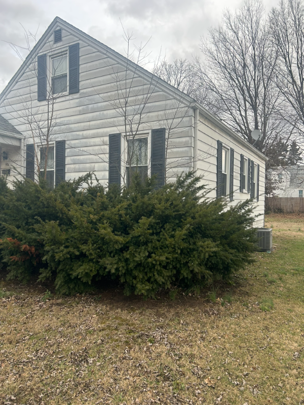 505 Chaudet Ave - Photo 2 of 20